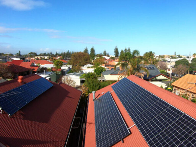 pv trên sân thượng là máy phát điện lớn thứ hai của Úc hiện nay